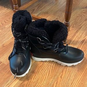 SOREL Women’s boots!!